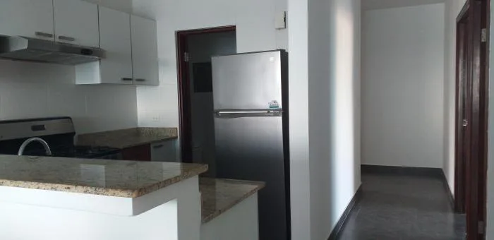 Alquilo perfecto apartamento ave balboa — 4