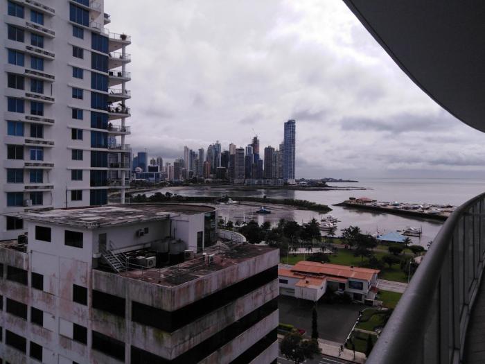 Se vende apartamento en avenida balboa 21-1460 vc  #panamá