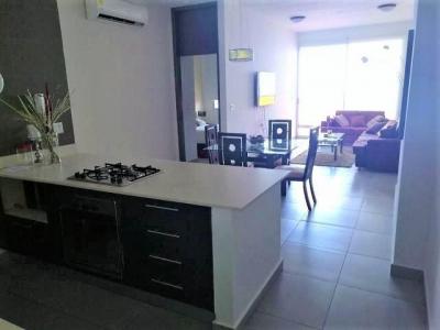 Lujoso apartamento de 95mts2 a estrenar. cuenta con 2 recámaras, 2 baños, cocina italiana integrad