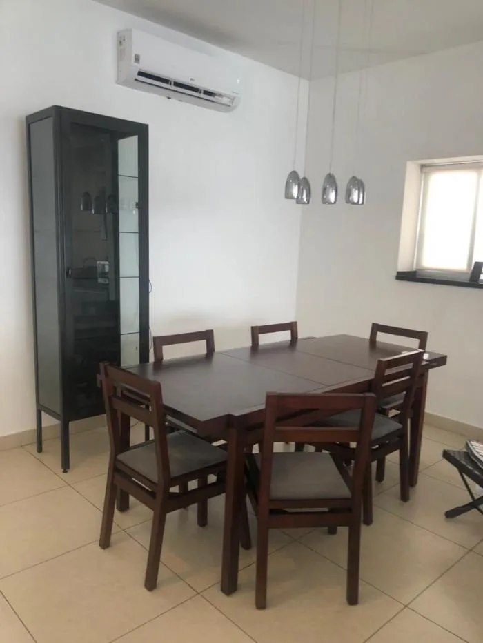 Avenida balboa ofrece apartamento amoblado-2 recamara-2 baños — 3