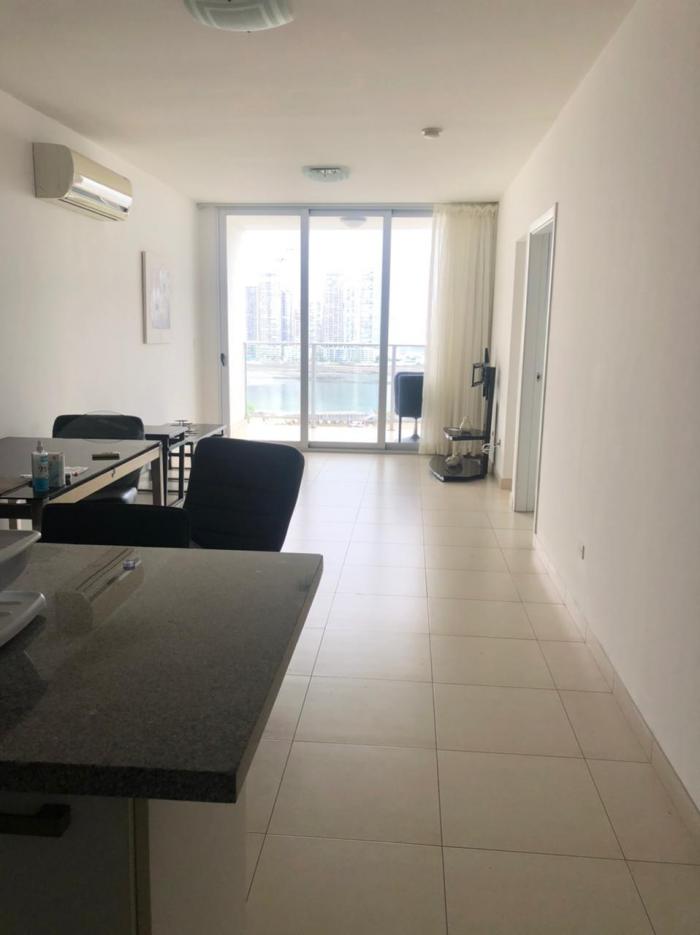 Se alquila apartamento en ave balboa - 1 recamara - amoblado