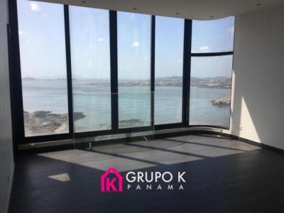 Vendo hermoso apartamento en avenida balboa de 540mts.  cuenta con:    407 mts2  4 recamaras  4.5 b