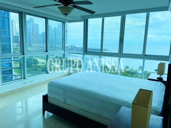 Se alquila amplio apartamento amoblado en avenida balboa — 3