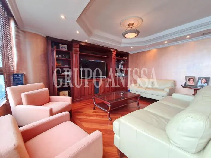 Se vende  apartamento en avenida balboa. — 5