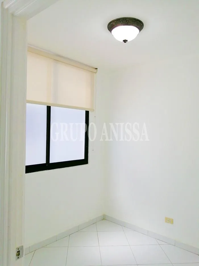 Se vende amplio apartamento en avenida balboa — 3