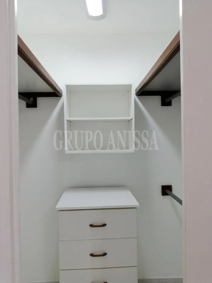 Se vende amplio apartamento en avenida balboa — 4