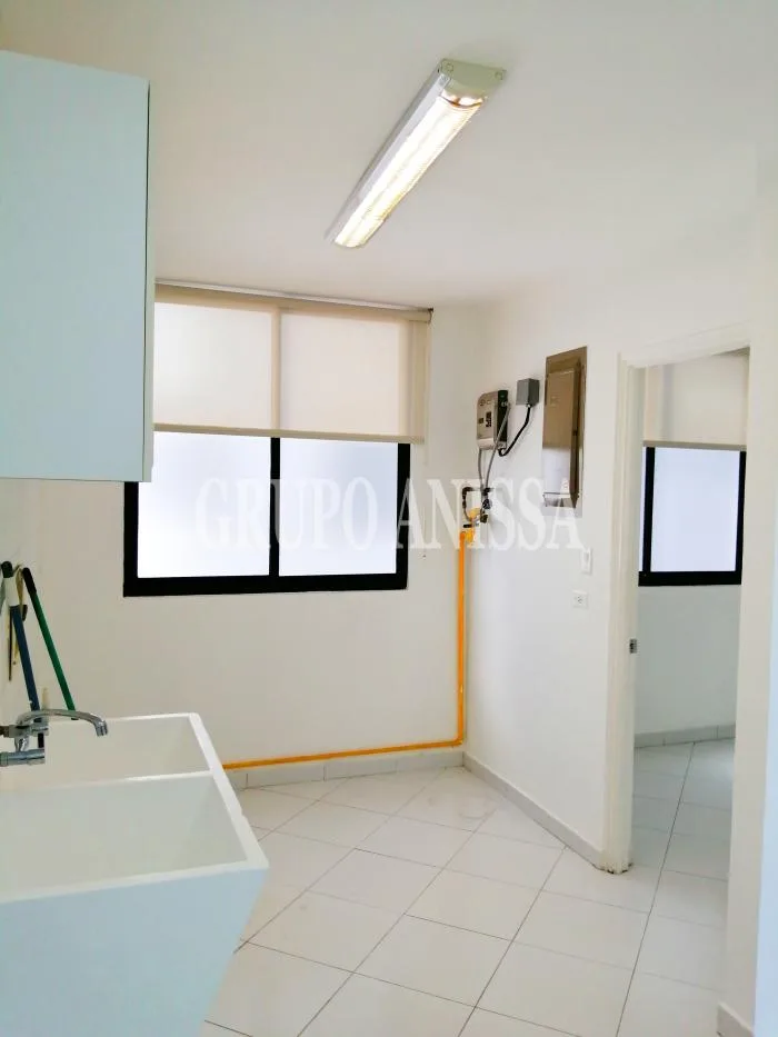 Se vende amplio apartamento en avenida balboa — 5