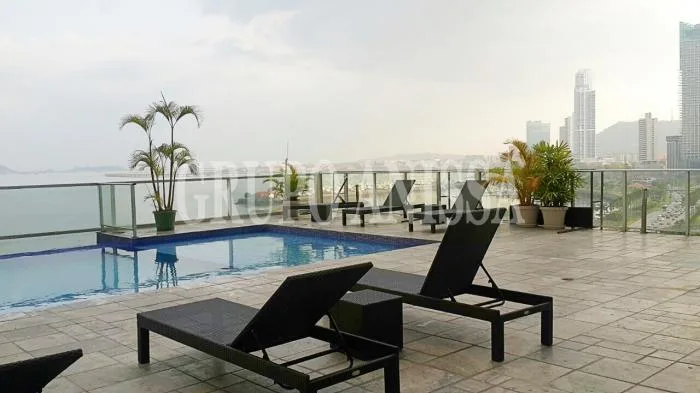 Se alquila apartamento amoblado en avenida balboa  — 2