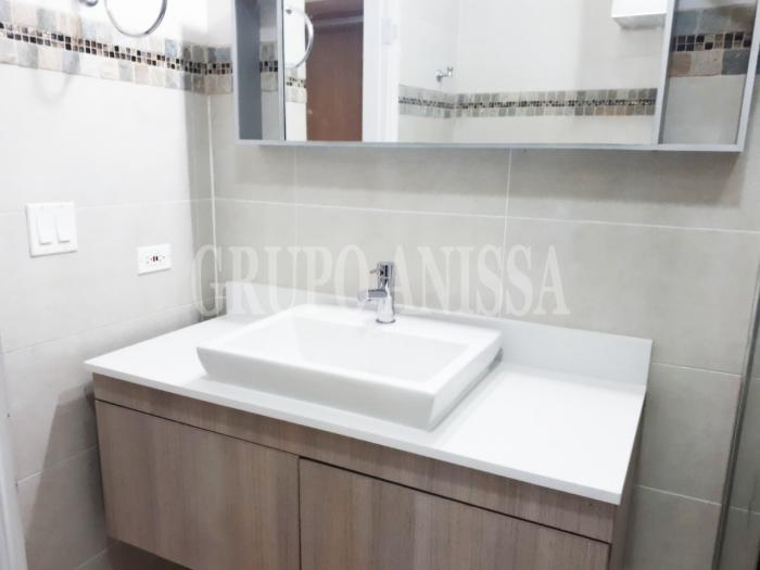 Se alquila apartamento amoblado en avenida balboa 