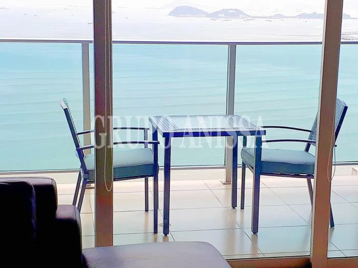 Se alquila apartamento amoblado en avenida balboa  — 5