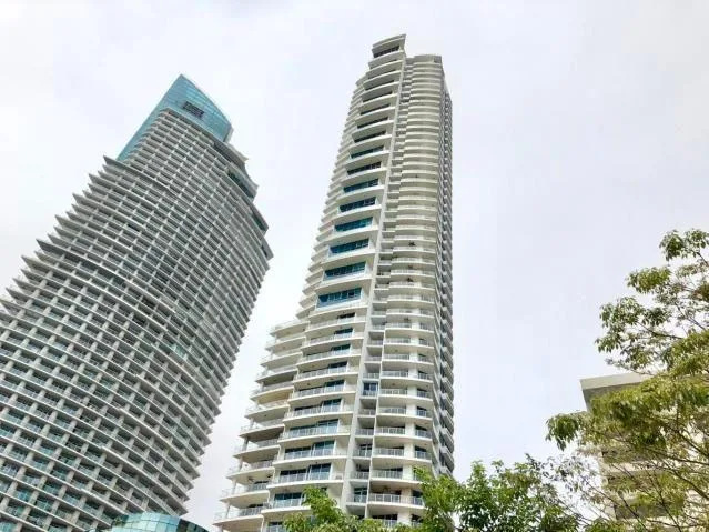 Sky residences avenida balboa ppz2112355 — 2