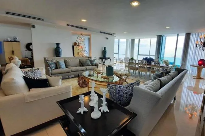 Junior penthouse en venta — 2