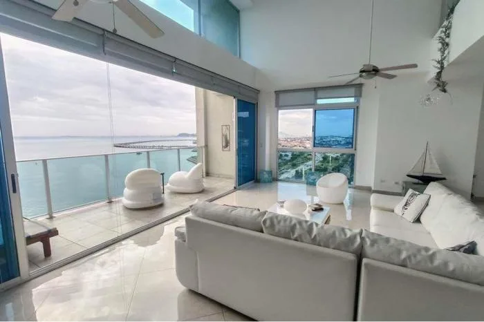 Venta de apartamento en avenida balboa — 2