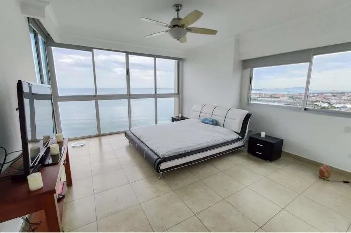Venta de apartamento en avenida balboa — 3