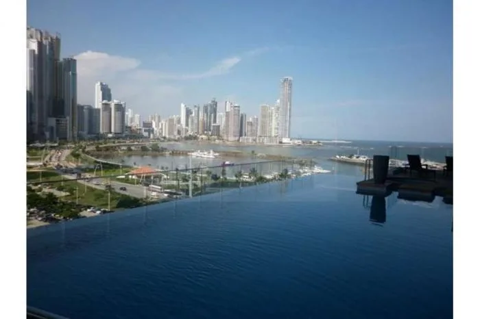 Vendo apartamento en avenida balboa ph yacht club jrco — 3