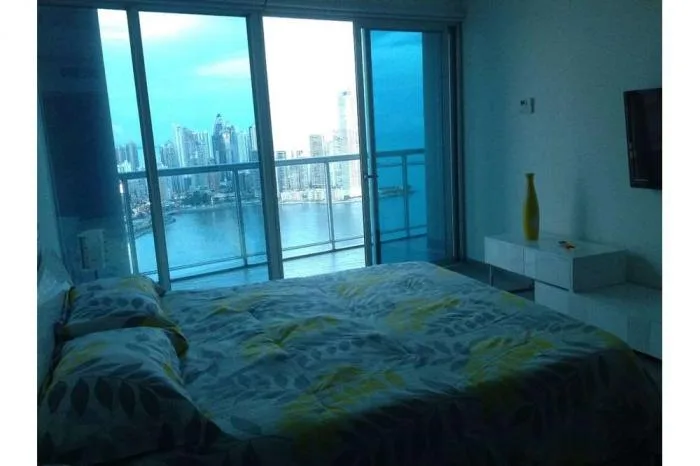 Vendo apartamento en avenida balboa ph yacht club jrco — 4