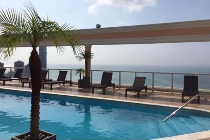 Se vende apartamento en avenida balboa ph vista del mar — 3