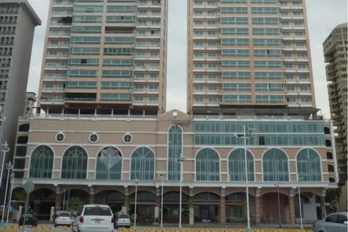 Se vende apartamento en avenida balboa ph vista del mar — 5