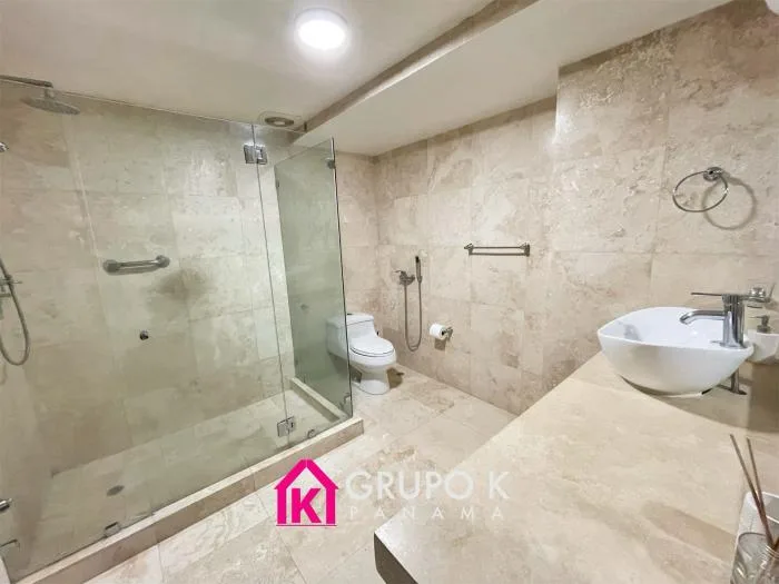 Alquilo destiny 180mts. penthouse | av. balboa — 3