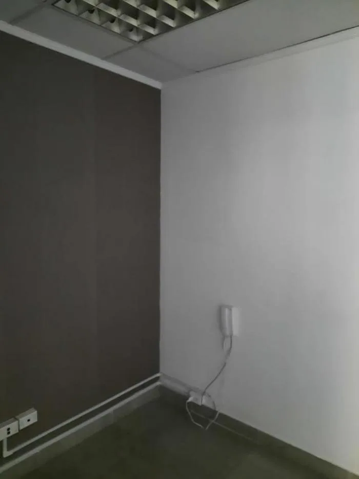 Sale or rent: office with divisions in avenida balboa
