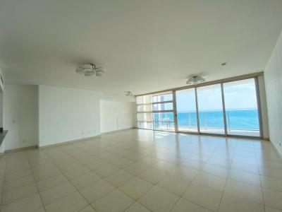 Apartamento de 257mts2, en waters on the bay línea blanca, 3 recámaras, 2 baños completos, baño 