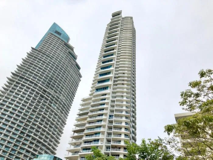 Se alquila/alquilo apartamento en avenida balboa 22-556 vc #panama — 2