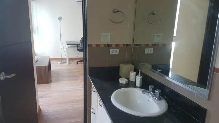 Venta: 1 recámara en ph bayfront tower, avenida balboa — 3