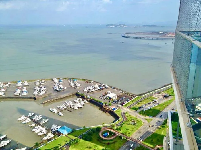 Ave balboa alquilo ph white 125m2 2 recámara — 4