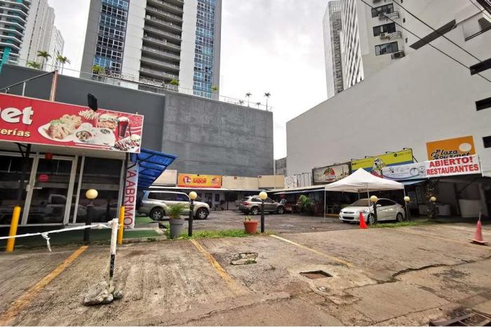 Sale of land for food trucks or others