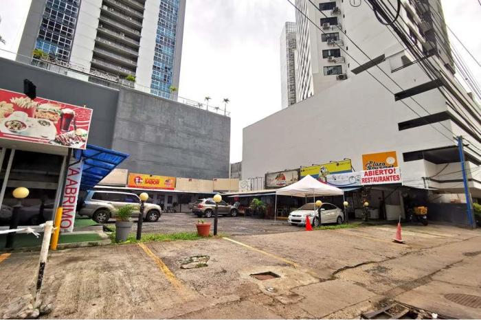 Sale of land for food trucks or others