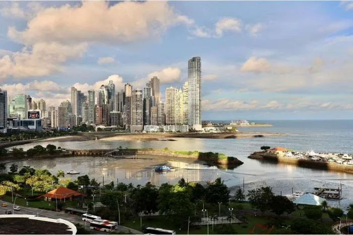 Venta apartamento ph yacht club — 2