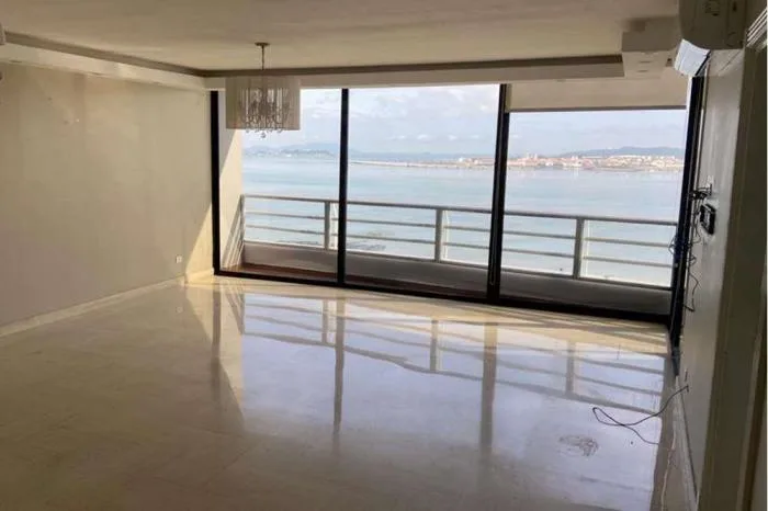 Venta de apartamento en los delfines, avenida balboa — 2