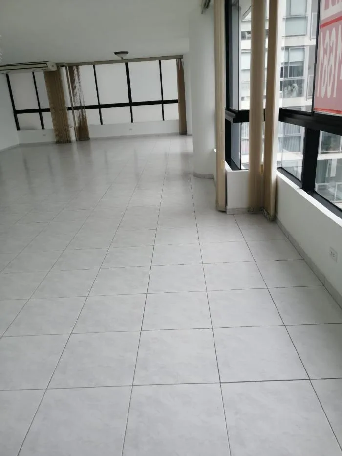Venta de apartamento en avenida balboa, princesa del mar  — 2
