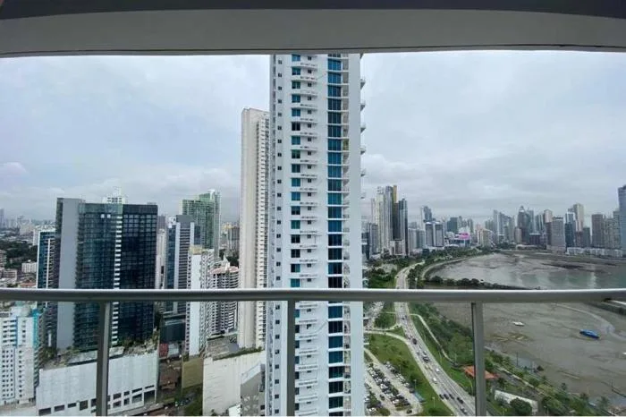 Se alquila apartamento en ph yacht club en la avenida balboa — 3