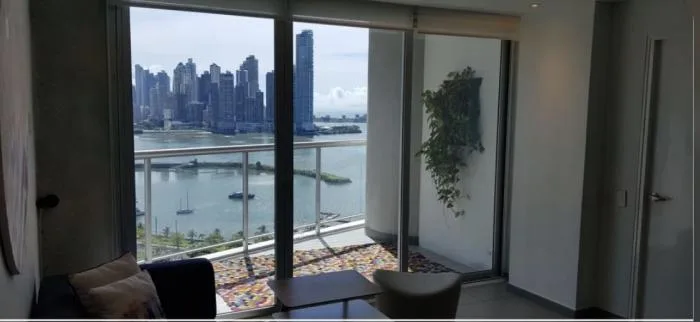 Apartamento en alquiler  con línea blanca yacht club, avenida balbos — 5