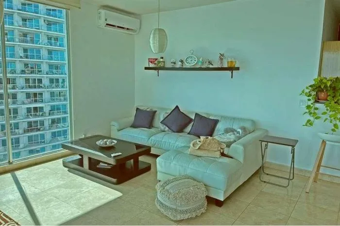 Se vende apartamento en avenida balboa, ph sky