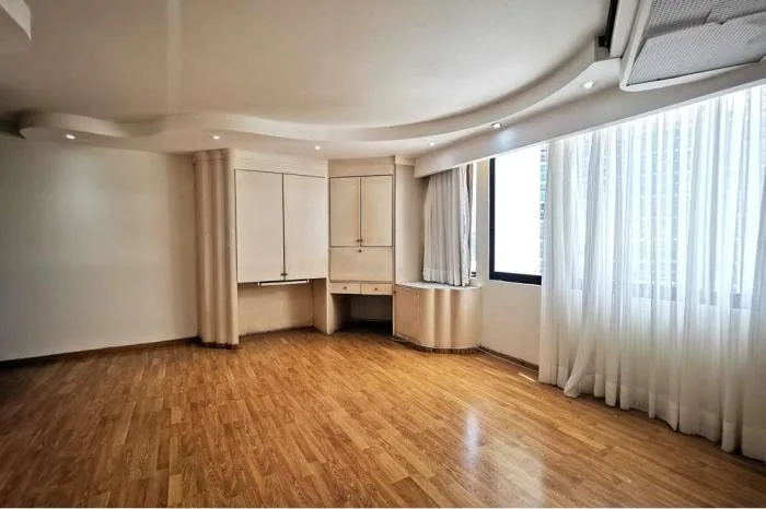 Sale of apartment av. balboa, los delfines, 280 m2 — 4