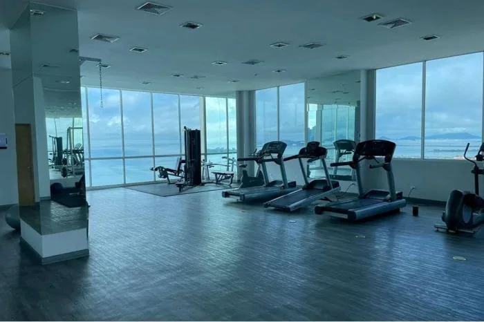 Duplex en avenida balboa, h2o — 4