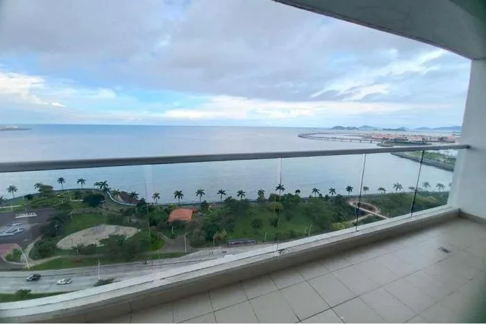 Alquiler de apartamento panama avenida balboa — 3