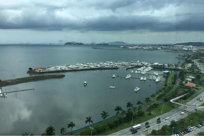 Apartamento en alquiler en ph miramar plaza — 2