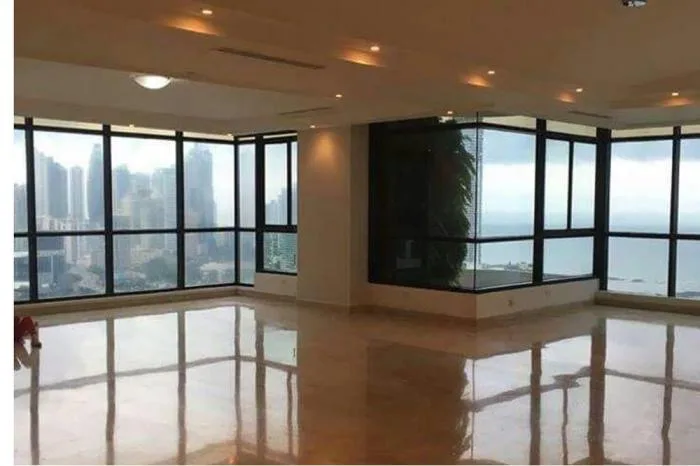 Apartamento de 375 mts2 incluye línea blanca y aires acondicionados3 recámaras con bañosrecámara