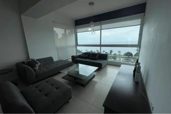 Alquiler apartamento p.h. vista del mar, avenida balboa. — 2