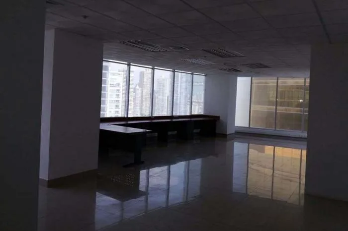 Sale of office in ph ocean business
