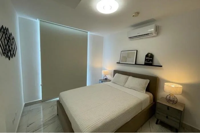 Alquiler de apartamento en ph the sands, avenida balboa. — 2