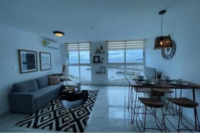 Alquiler de hermoso y acogedor apartamento completamente amueblado con vista al mar en ph the sands.