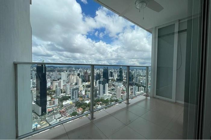 Alquiler de apartamento en avenida balboa, ph waters on the bay.