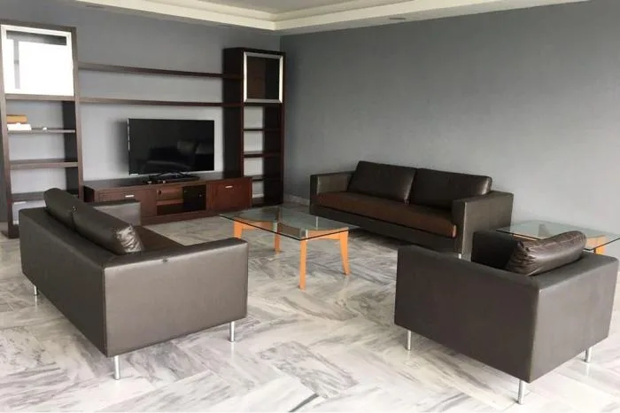 Se alquila apartamento en la ave balboa — 2