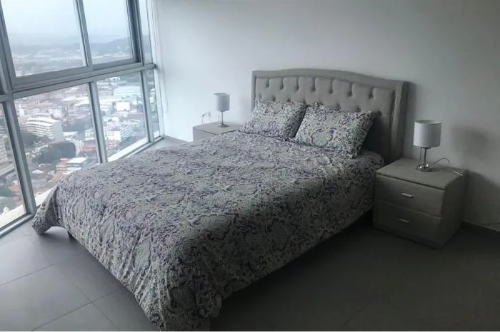 Alquiler de apartamento amoblado en ph yacht club, avenida balboa — 4