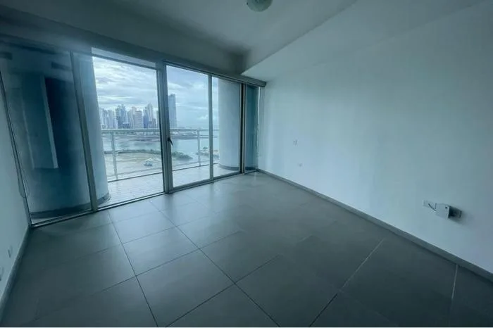 Venta de apartamento amoblado en ph yacht club, avenida balboa — 3