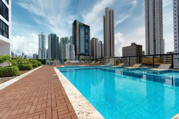 Venta de apartamento en avenída balboa. — 4